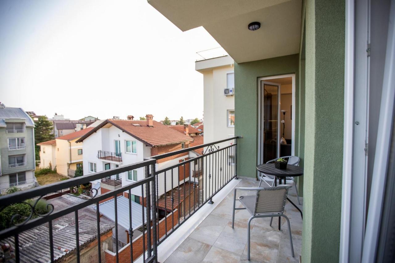 Blue Eye Ohrid Apartment Bagian luar foto